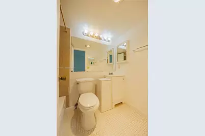 303 Preston H #303, Boca Raton, FL 33434 - Photo 22