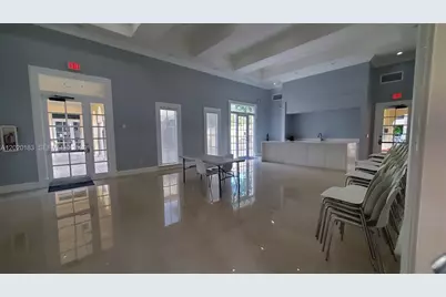 8333 Lake Dr #104, Doral, FL 33166 - Photo 14
