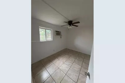 1124 NW 2nd St #2, Fort Lauderdale, FL 33311 - Photo 6