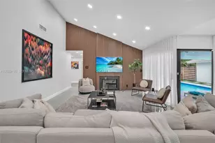 136 Greens Rd, Hollywood, FL 33021 - Photo 4