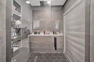136 Greens Rd, Hollywood, FL 33021 - Photo 18