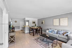 2420 SE 17th Causeway, Fort Lauderdale, FL 33316 - Photo 12