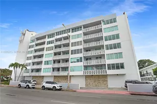8233 Harding Ave, Miami Beach, FL 33141 - Photo 22
