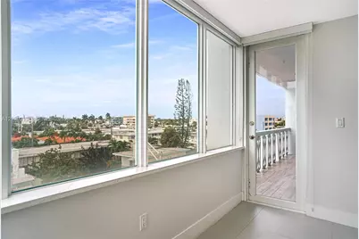 8233 Harding Ave #508, Miami Beach, FL 33141 - Photo 14