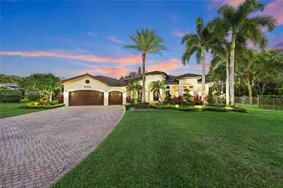 10018 Laurel Rd, Davie, FL 33328 - Photo 20