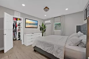 725 NW 24th Ct, Miami, FL 33125 - Photo 24