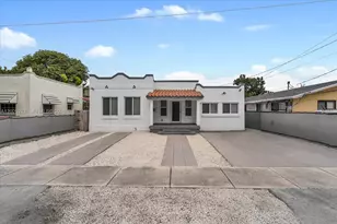 1733 NW 16th St, Miami, FL 33125 - Photo 1