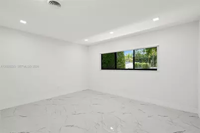 112 E 1st Ct, Miami Beach, FL 33139 - Photo 62