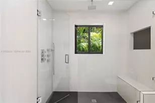 112 E 1st Ct, Miami Beach, FL 33139 - Photo 68