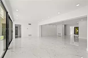 112 E 1st Ct, Miami Beach, FL 33139 - Photo 26