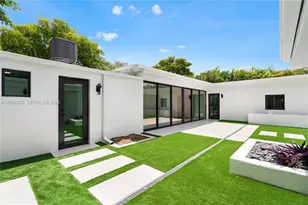 112 E 1st Ct, Miami Beach, FL 33139 - Photo 50