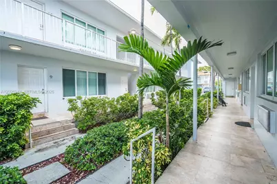 7325 Carlyle Ave #9, Miami Beach, FL 33141 - Photo 14