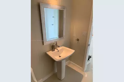 3470 E Coast Ave #H1712, Miami, FL 33137 - Photo 10