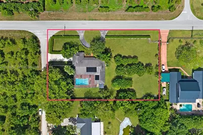 23595 SW 152nd Ave, Homestead, FL 33032 - Photo 2