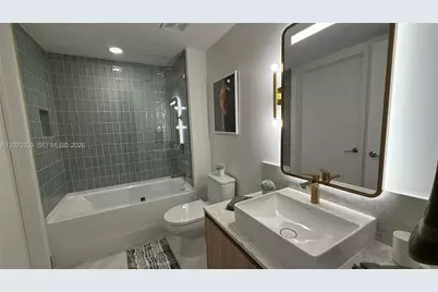 601 NE 1st Ave #3807, Miami, FL 33132 - Photo 8