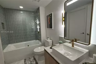 601 NE 1st Ave, Miami, FL 33132 - Photo 8