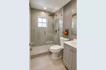 2614 NW 25th St, Fort Lauderdale, FL 33311 - Photo 20