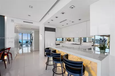 6899 Collins Ave #2208, Miami Beach, FL 33141 - Photo 12