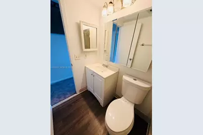 335 Brighton H #335, Boca Raton, FL 33434 - Photo 8
