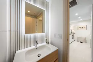 1000 Brickell Plaza, Miami, FL 33131 - Photo 12