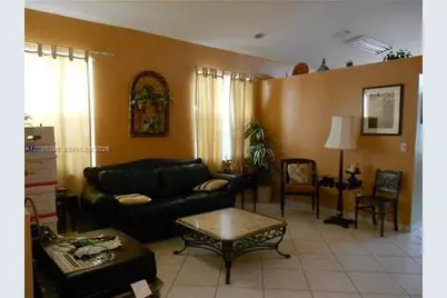 1433 NW 153rd Ave #1433, Pembroke Pines, FL 33028 - Photo 2