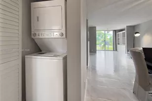 7145 Huntington Ln, Delray Beach, FL 33446 - Photo 12