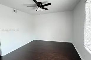 12950 Vista Isles Dr, Sunrise, FL 33325 - Photo 28