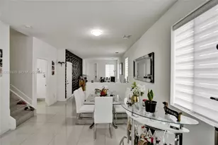 10265 NW 72nd Terrace, Doral, FL 33178 - Photo 6
