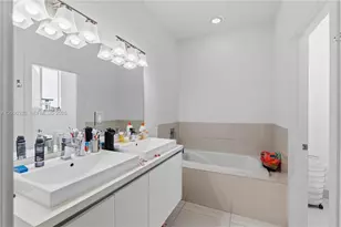 10265 NW 72nd Terrace, Doral, FL 33178 - Photo 24