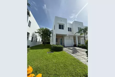 10265 NW 72nd Ter, Doral, FL 33178 - Photo 1