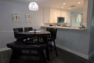 12051 Suellen Cir, Wellington, FL 33414 - Photo 8