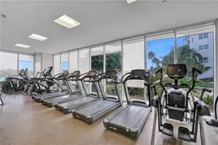 20281 E Country Club Dr, Aventura, FL 33180 - Photo 72
