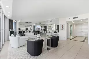 20281 E Country Club Dr, Aventura, FL 33180 - Photo 22