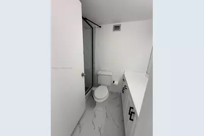 6039 Collins Ave #1236, Miami Beach, FL 33140 - Photo 20