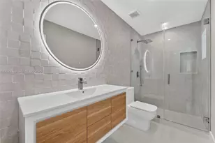 2221 NW 170th St, Miami Gardens, FL 33056 - Photo 16