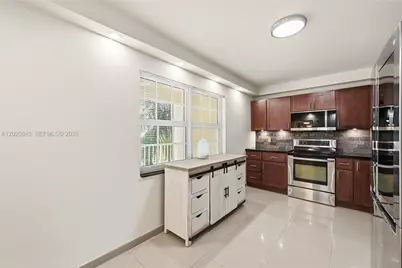 [Address not provided], Pompano Beach, FL 33069 - Photo 2