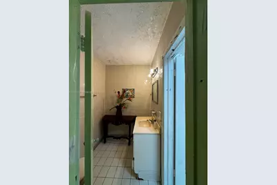 1251 NW 190th St, Miami Gardens, FL 33169 - Photo 18
