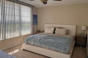2901 S Palm Aire Dr, Pompano Beach, FL 33069 - Photo 6