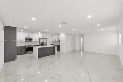 317 NW 27th St, Wilton Manors, FL 33311 - Photo 12