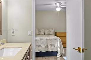 6885 NW 75th Pl, Parkland, FL 33067 - Photo 8