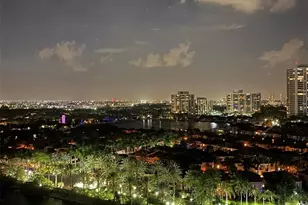 20505 E Country Club Dr, Aventura, FL 33180 - Photo 2