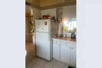 7797 Golf Cir Dr #310, Margate, FL 33063 - Photo 8