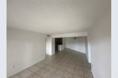 6272 NW 186th St #212, Hialeah, FL 33015 - Photo 8