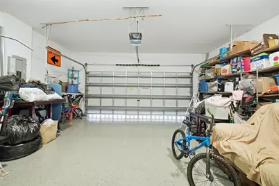 977 NE 37th Pl, Homestead, FL 33033 - Photo 16