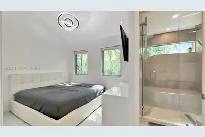 734 Michigan Ave #6, Miami Beach, FL 33139 - Photo 14