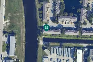 2043 Nassau Dr, Riviera Beach, FL 33404 - Photo 36