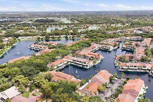 8555 Ardoch Rd, Miami Lakes, FL 33016 - Photo 38