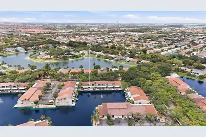 8555 Ardoch Rd, Miami Lakes, FL 33016 - Photo 40