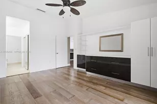 8555 Ardoch Rd, Miami Lakes, FL 33016 - Photo 14