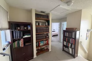 15619 SW 112th Dr, Miami, FL 33196 - Photo 12
